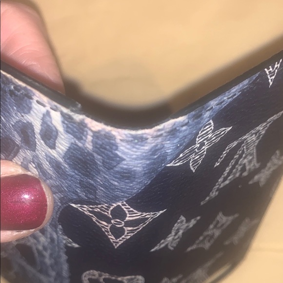 Louis Vuitton Chapman Brother Phone Case - Picture 6 of 8